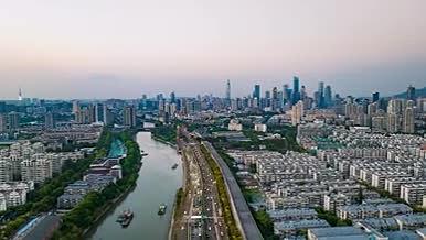 4k航拍南京城市日转夜延时视频的预览图